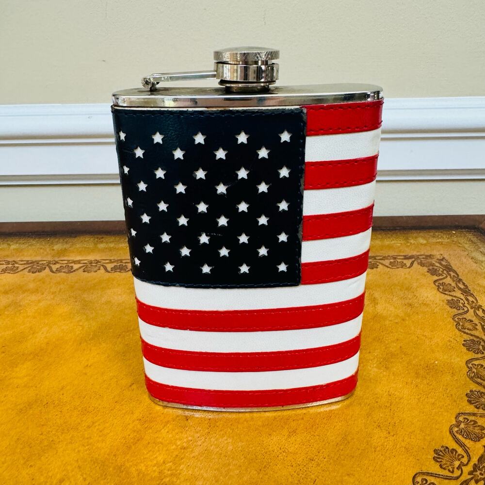 American Flag USA Stars & Stripes Patriotic Stainless Steel 8 oz Hip Flask